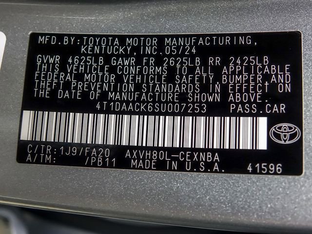 Used 2025 Toyota Camry LE FWD image 27