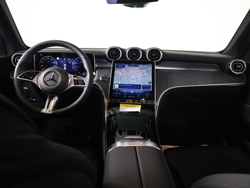 Used 2026 Mercedes-Benz GLC 300 4MATIC image 43