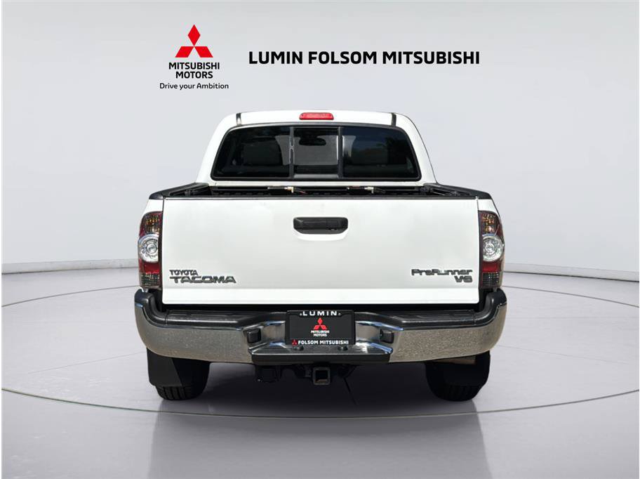 Used 2014 Toyota Tacoma PreRunner w/ TRD Off-Road Package RWD image 4
