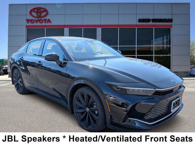 Certified 2026 Toyota Crown image 1