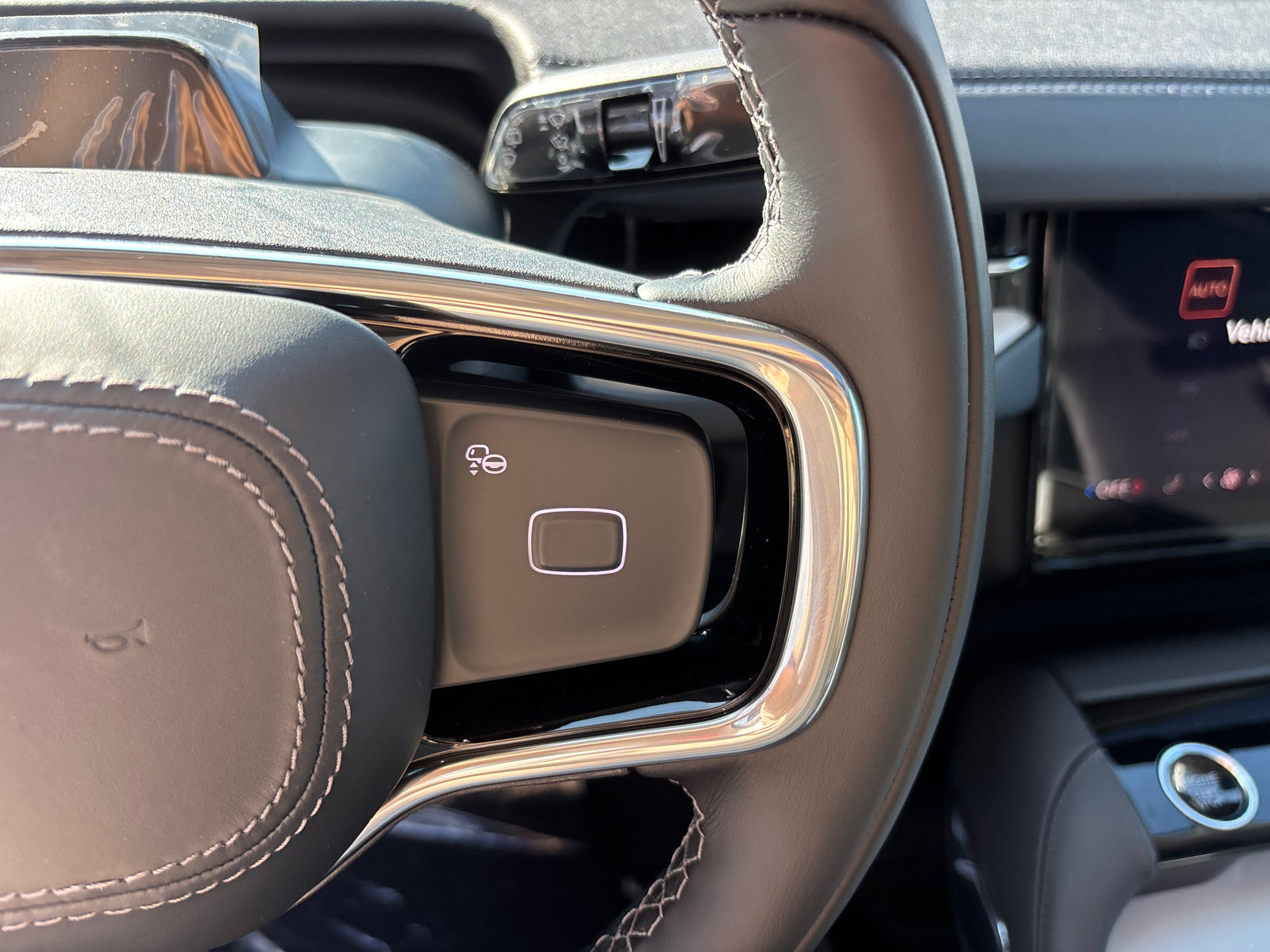 New 2027 Lincoln Navigator L Reserve AWD/4WD image 17