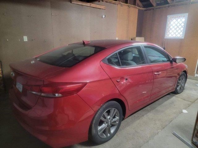 Used 2017 Hyundai Elantra SE image 5