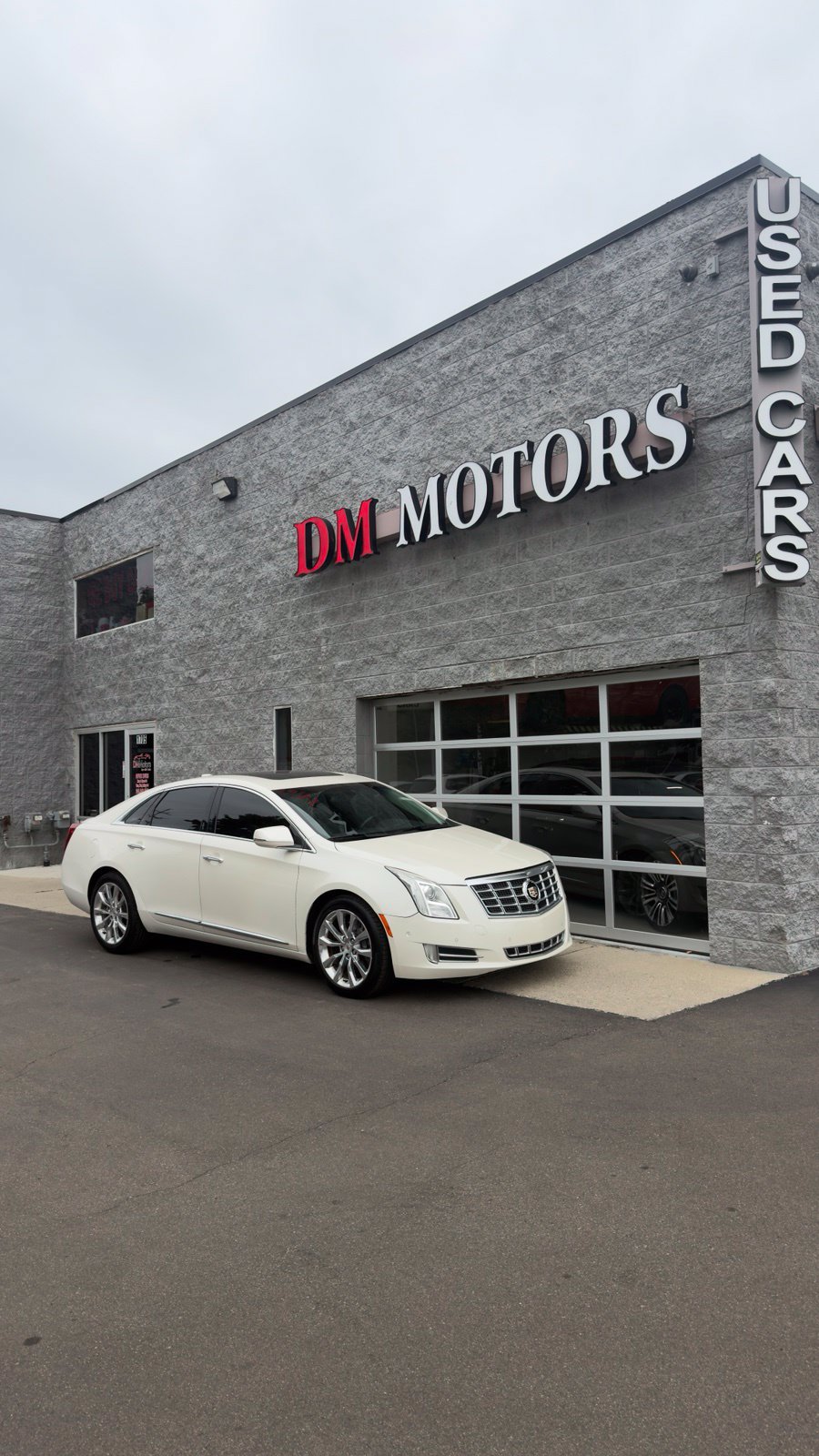 Used 2015 Cadillac XTS Luxury FWD image 17