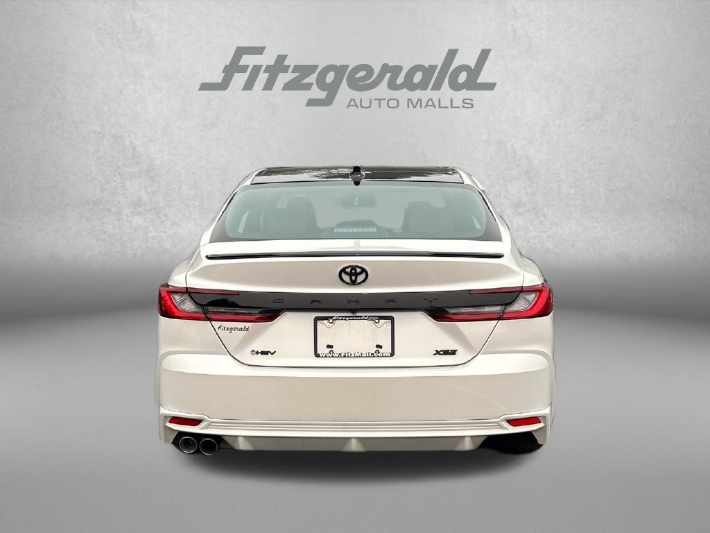 Used 2025 Toyota Camry XSE FWD image 13