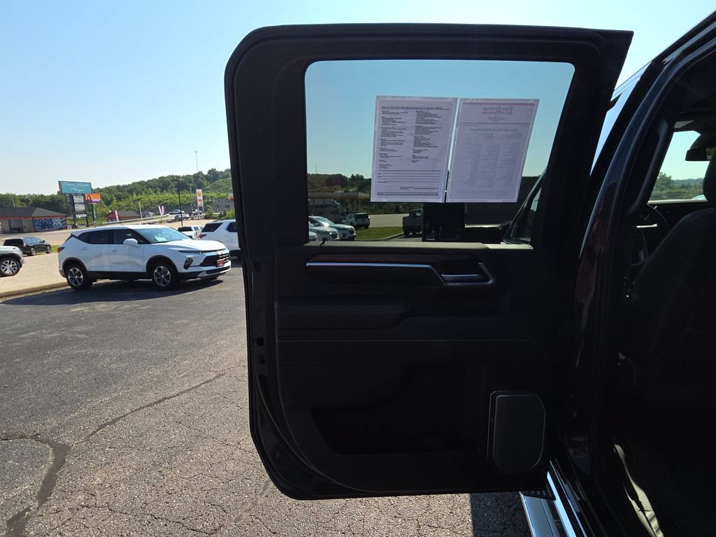 Used 2025 GMC Sierra 2500 Denali AWD/4WD image 29
