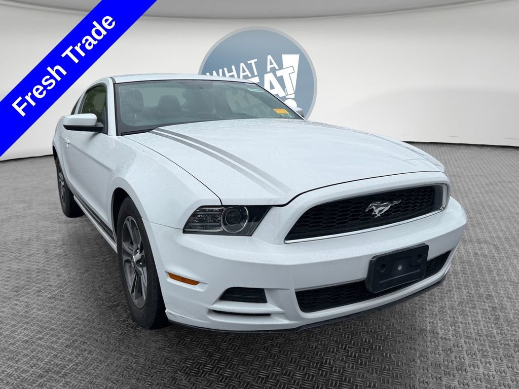 Used 2014 Ford Mustang Premium w/ Equipment Group 201A RWD image 1