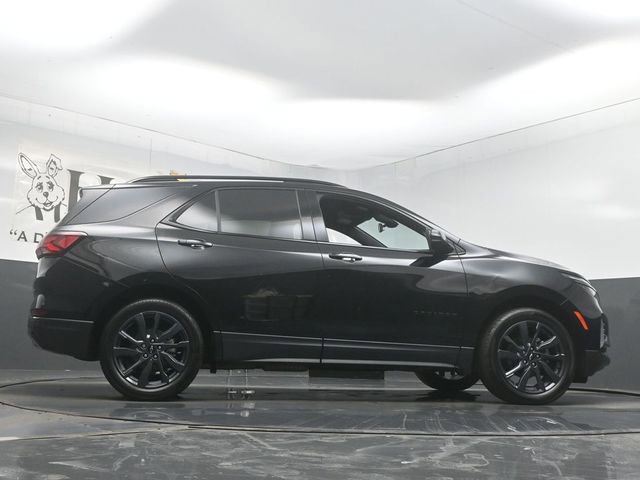 Used 2023 Chevrolet Equinox RS w/ RS Leather Package image 52