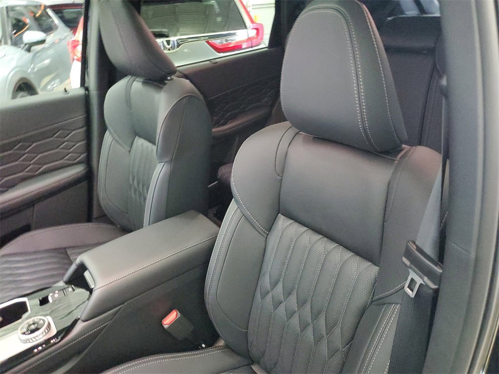 New 2025 Mitsubishi Outlander SEL image 19