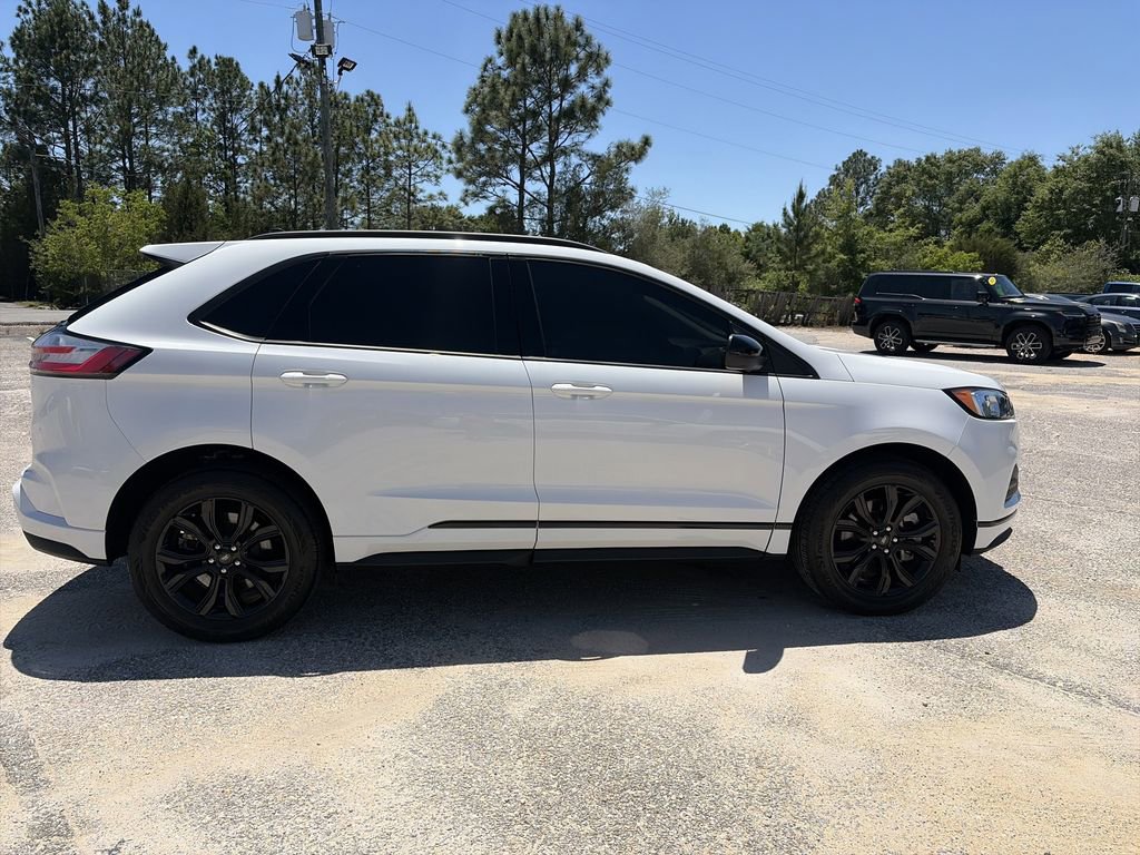 Used 2023 Ford Edge SE AWD/4WD image 8