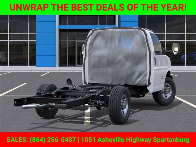 New 2025 Chevrolet Express 3500 w/ Power Convenience Package image 4