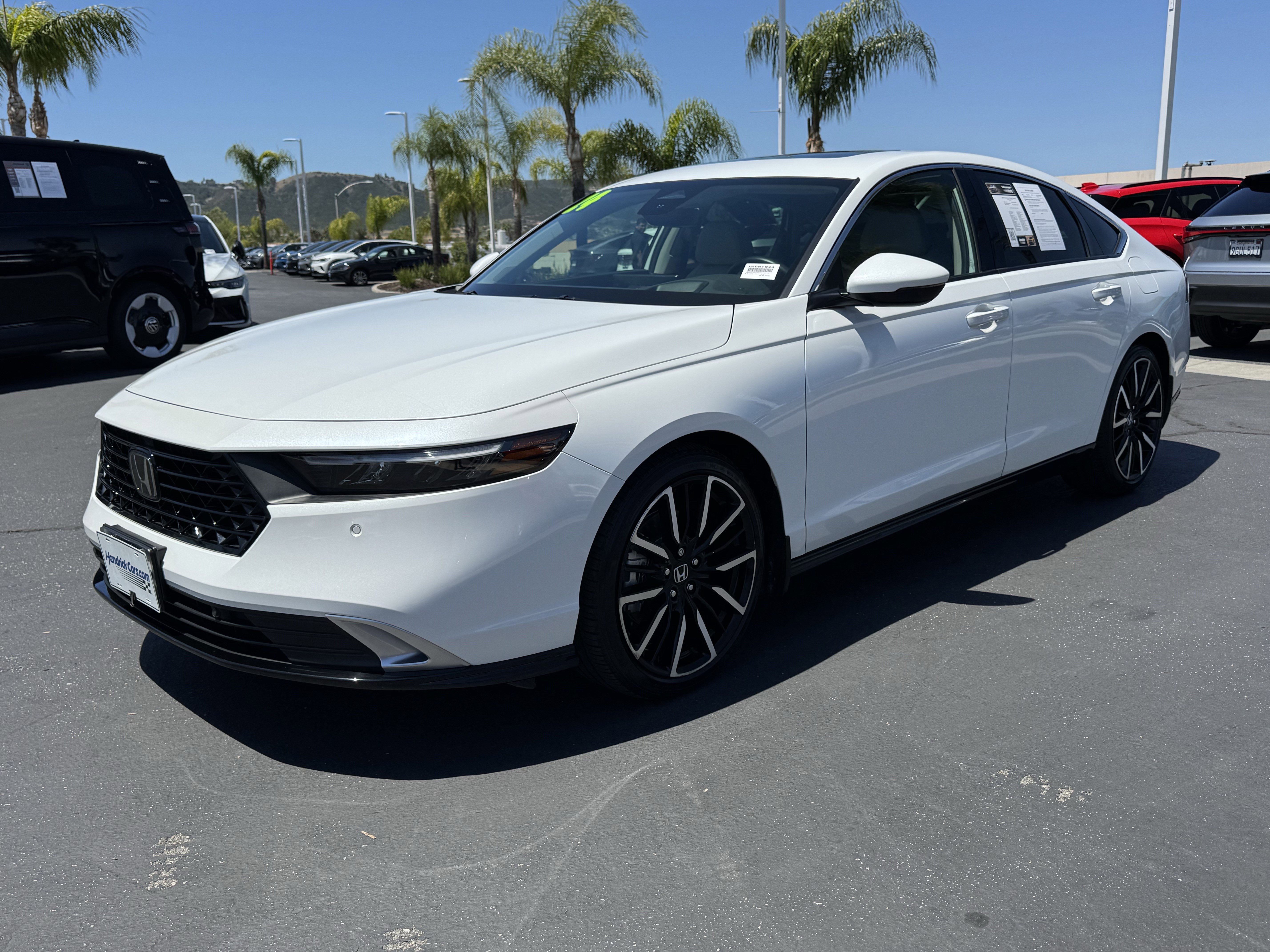 Used 2024 Honda Accord Touring image 5