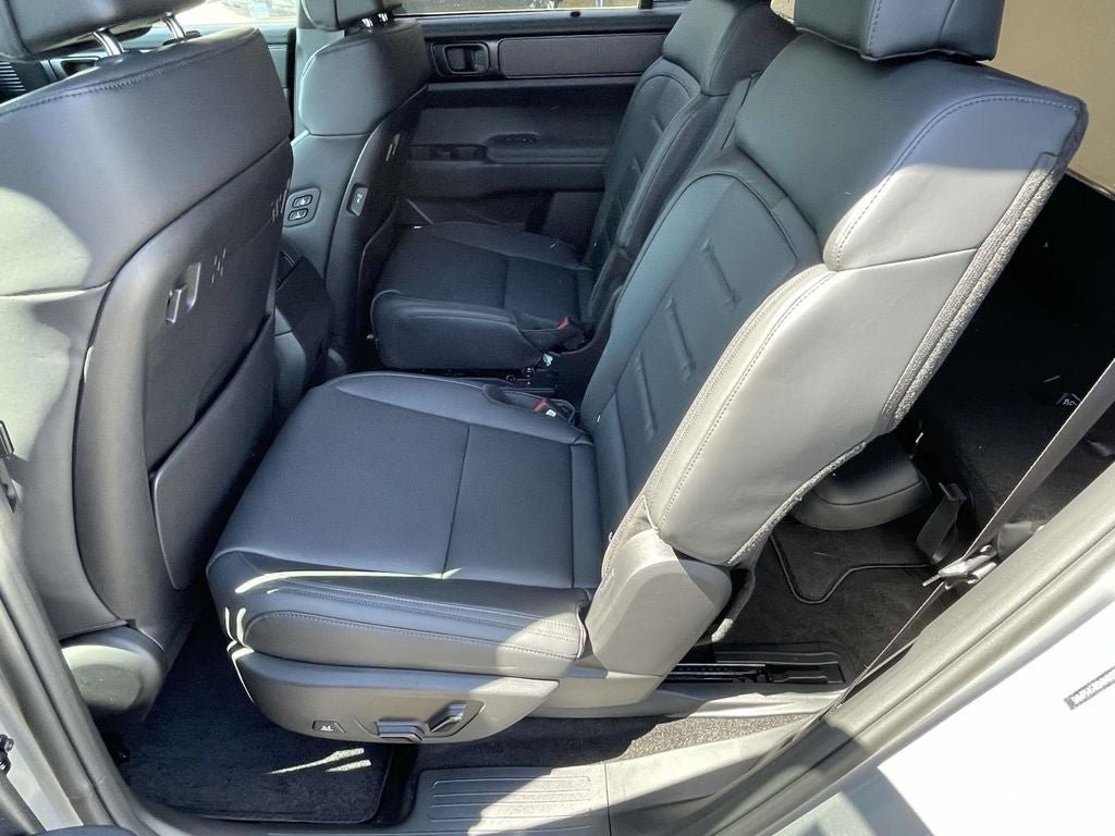 New 2025 Hyundai Santa Fe Calligraphy FWD image 26