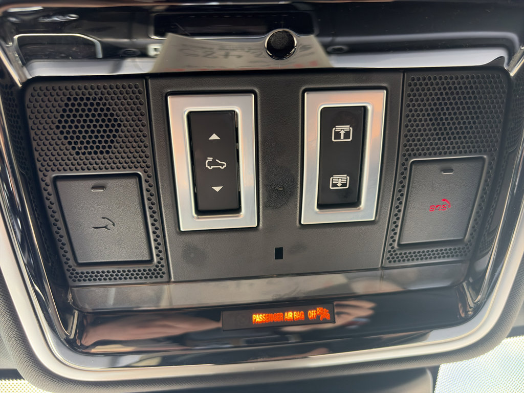 Used 2019 Land Rover Range Rover Supercharged image 26