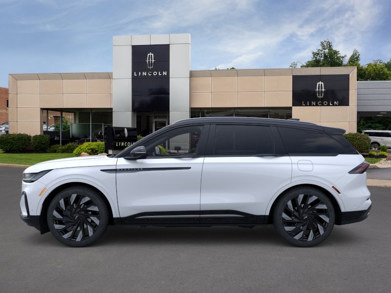 New 2024 Lincoln Nautilus Reserve w/ Equipment Group 203A AWD/4WD image 4