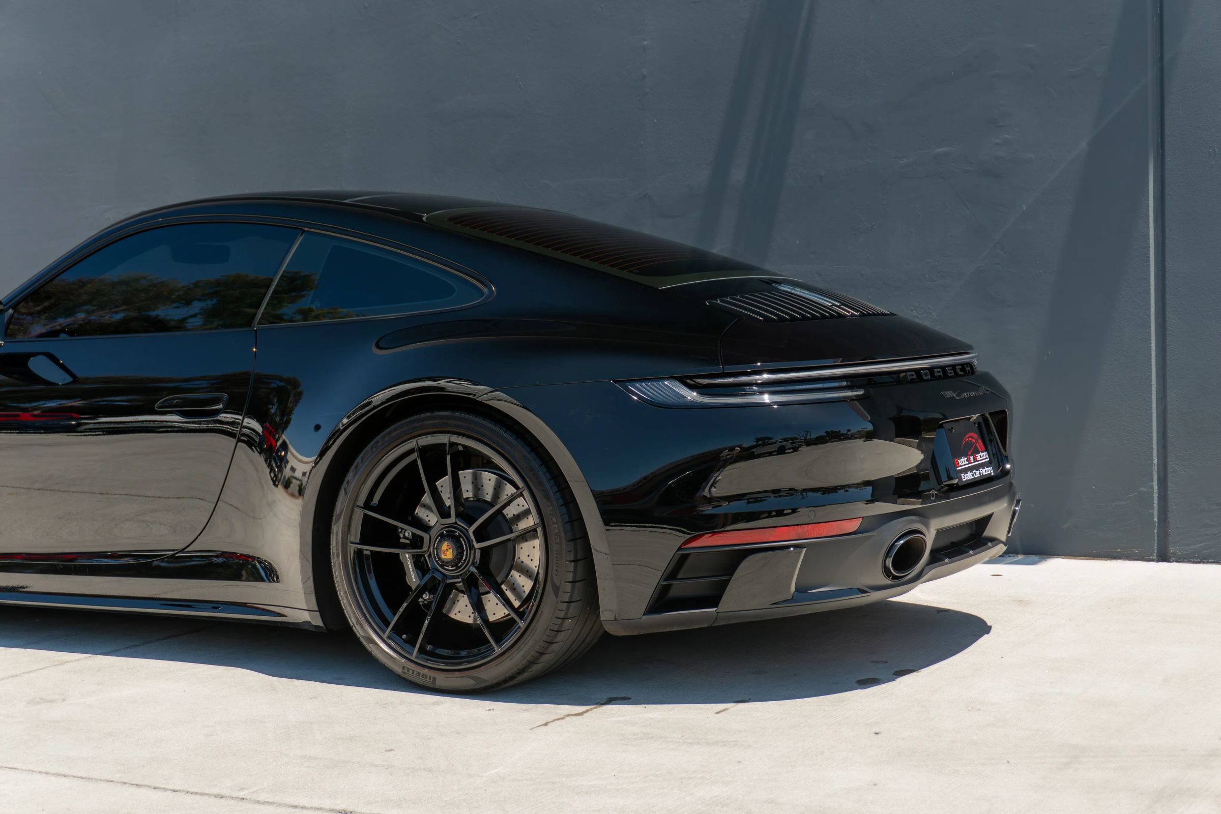 Used 2024 Porsche 911 Carrera S RWD image 21