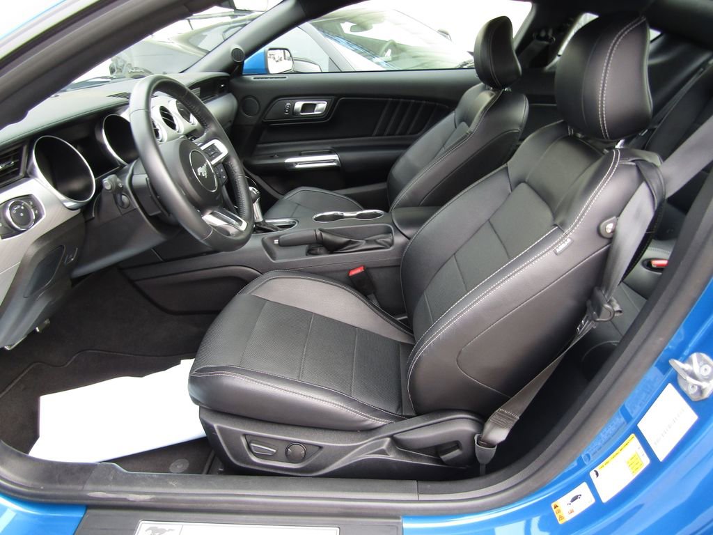 Used 2021 Ford Mustang GT Premium w/ Ford Safe & Smart Package image 5