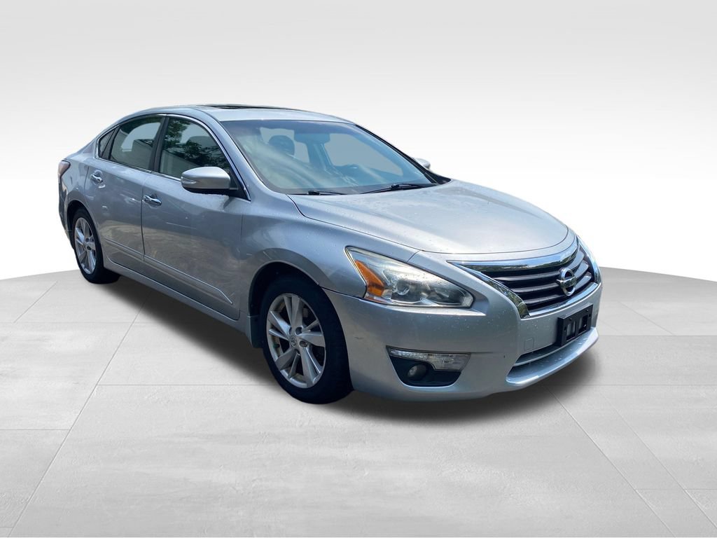 Used 2015 Nissan Altima 2.5 SV w/ Convenience Package FWD video 2