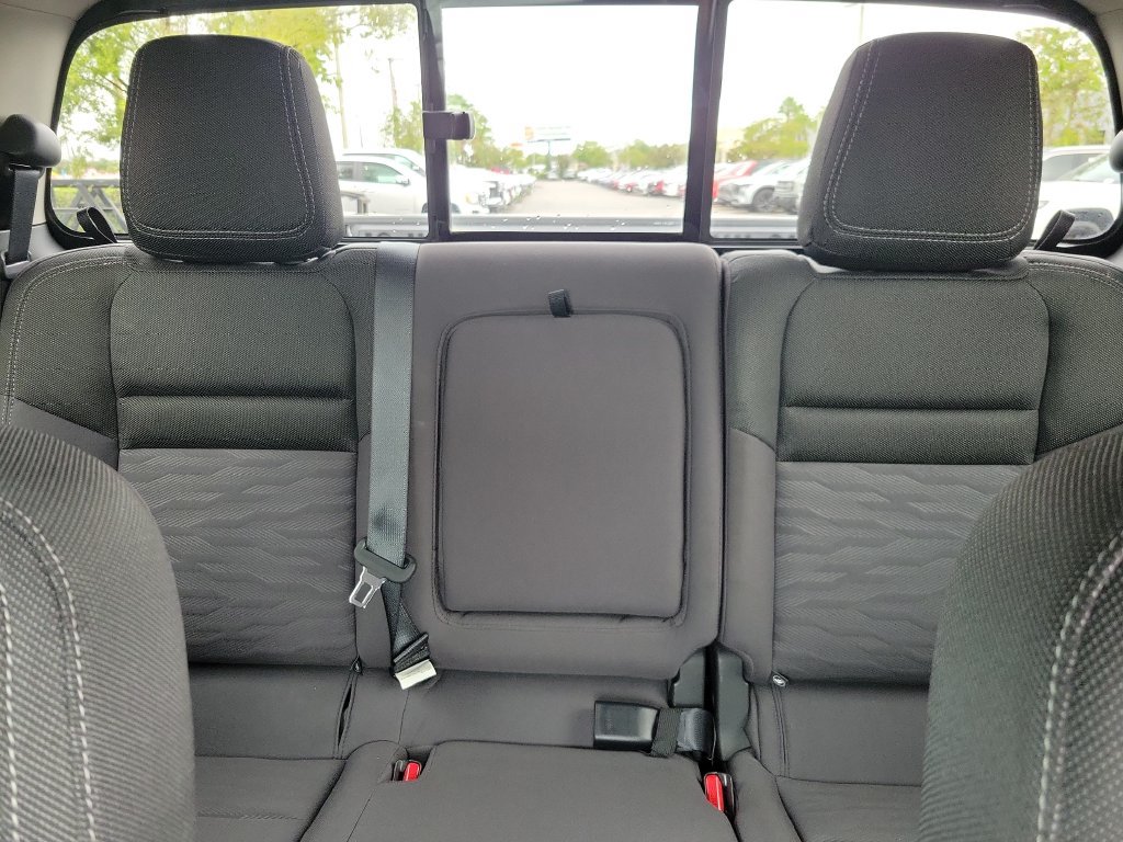 Certified 2022 Nissan Frontier SV RWD image 18