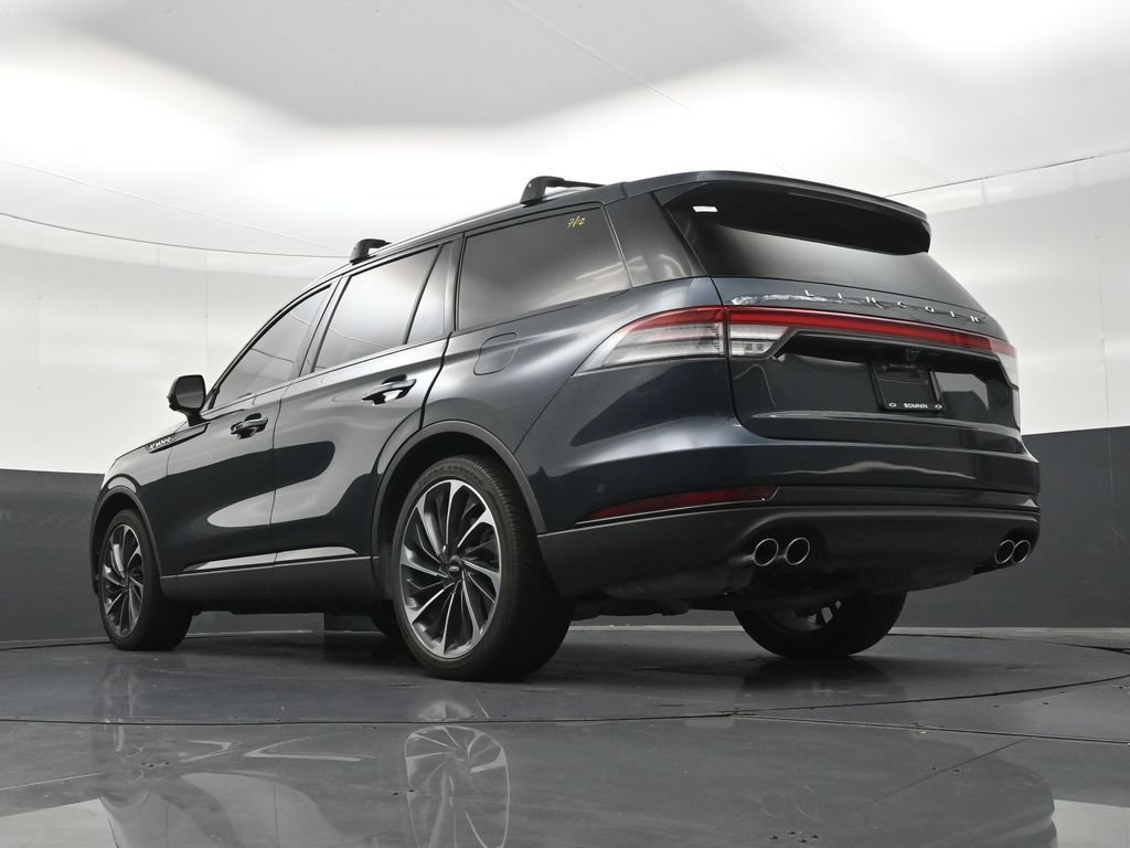 Used 2024 Lincoln Aviator Reserve w/ Equipment Group 201A RWD image 26