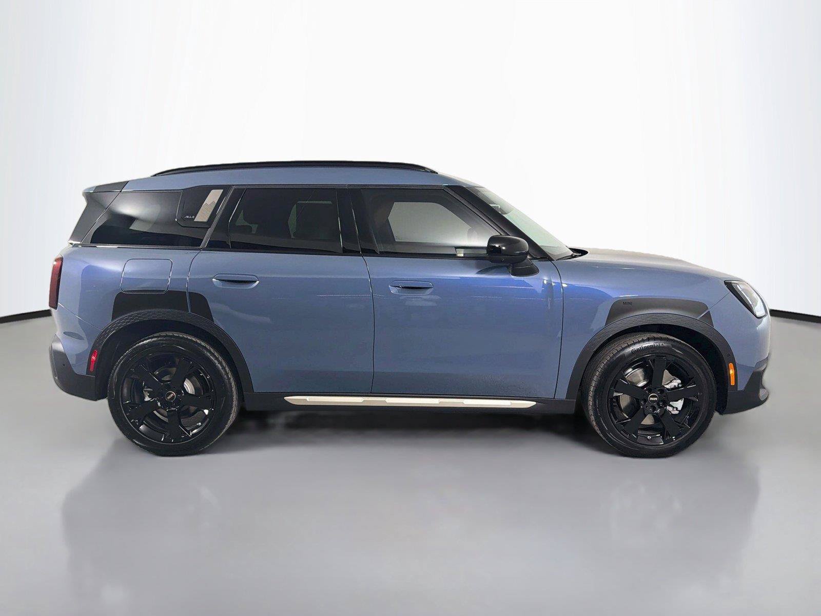 New 2027 MINI Cooper Countryman S w/ Comfort Package Max AWD/4WD image 4