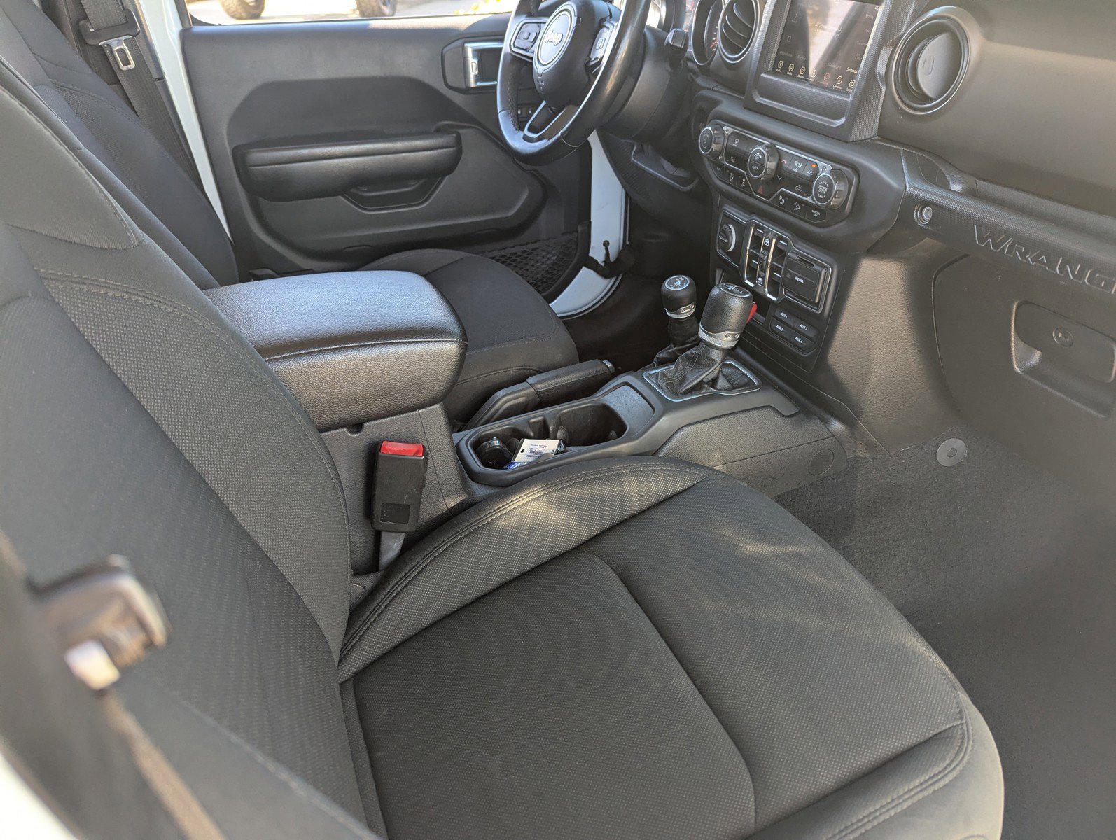 Used 2020 Jeep Wrangler Unlimited Sport image 14