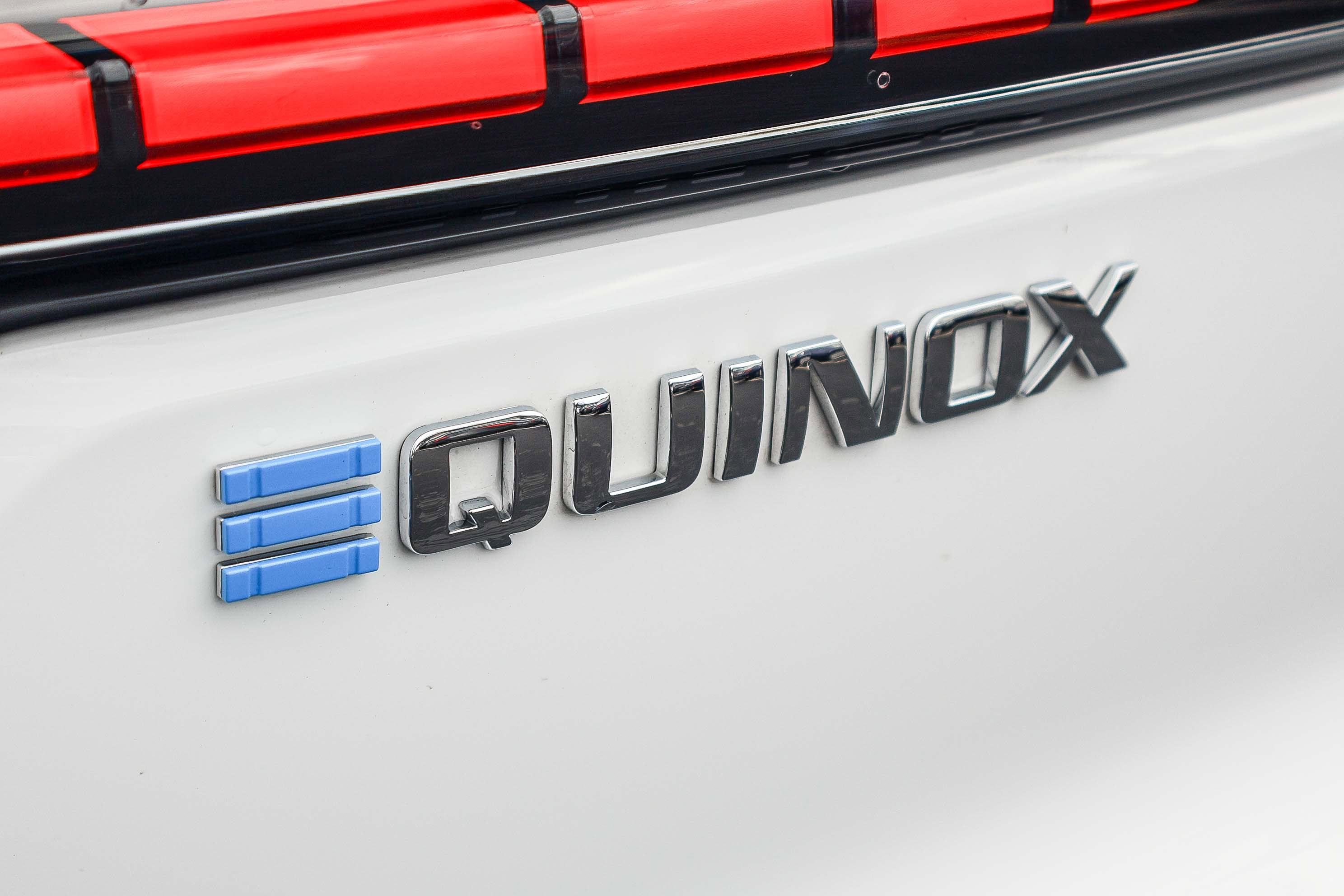 Used 2024 Chevrolet Equinox EV LT w/ LPO, Active Package image 27