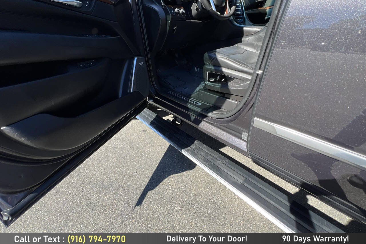Used 2015 Cadillac Escalade ESV Premium AWD/4WD image 33