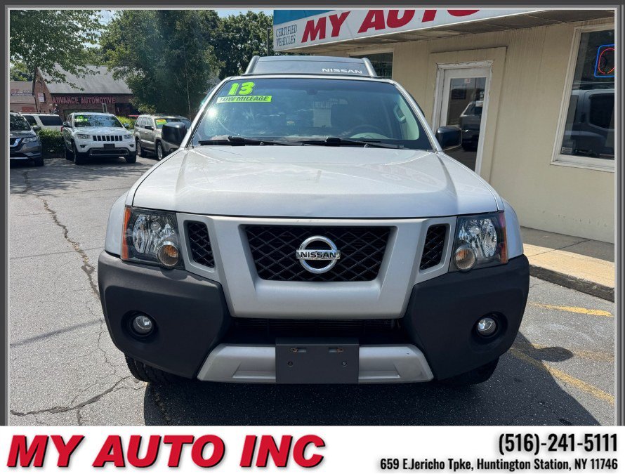 Used 2013 Nissan Xterra S w/ Value Package AWD/4WD image 2