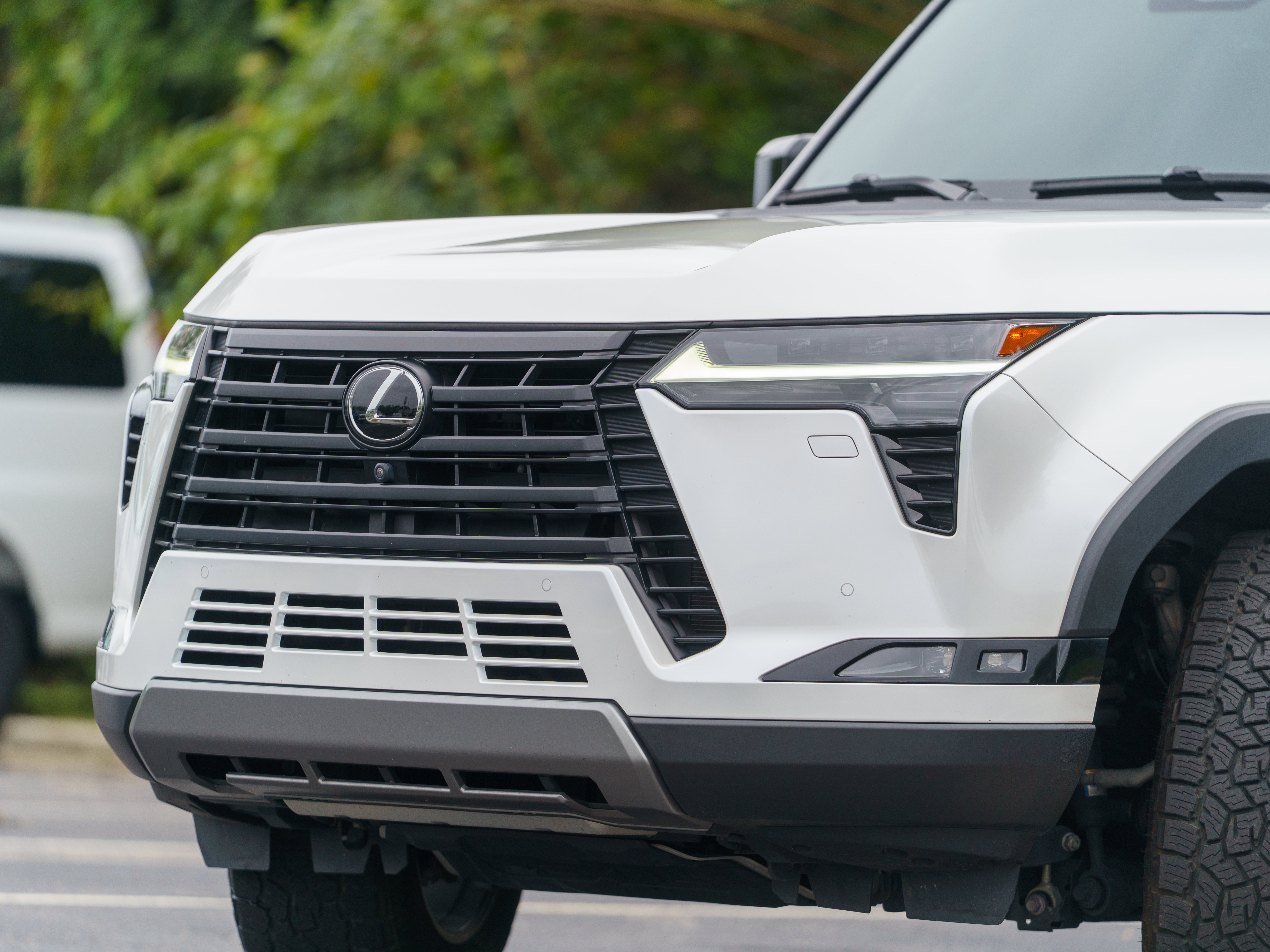 Used 2024 Lexus GX 550 AWD/4WD image 40