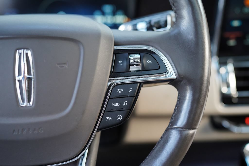 Used 2023 Lincoln Navigator L Reserve AWD/4WD image 31