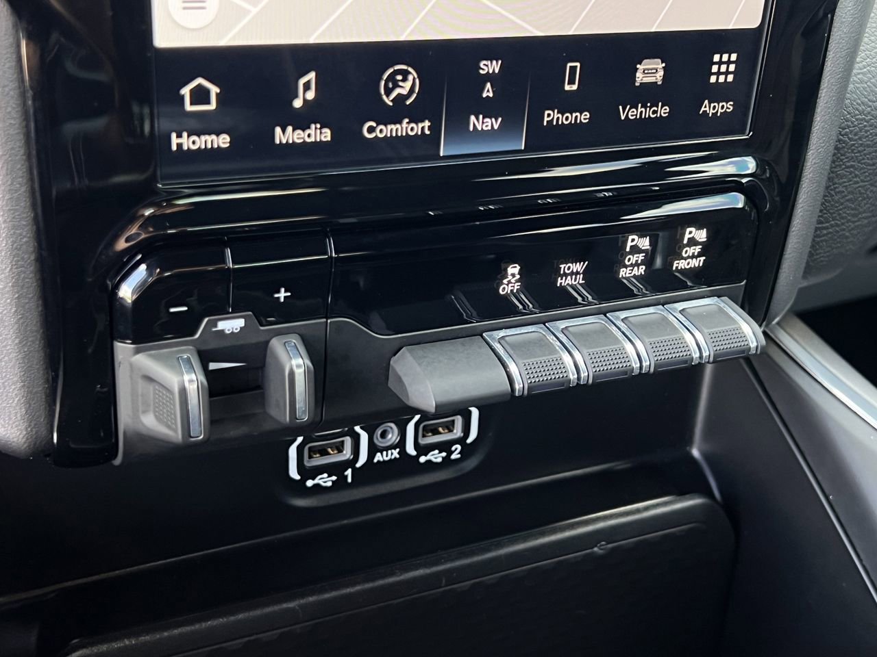 Used 2023 RAM 1500 Laramie image 4