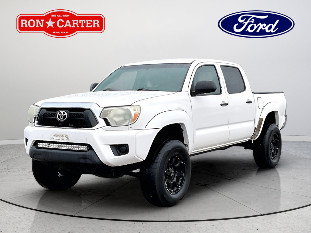 Used 2014 Toyota Tacoma PreRunner w/ SR5 Package RWD image 3