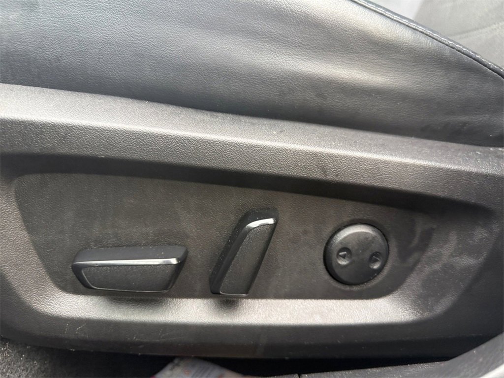 Used 2022 Mitsubishi Outlander SEL Black Edition image 10