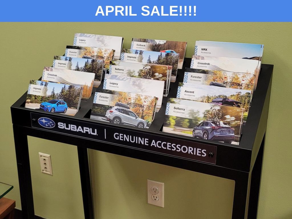 Used 2025 Chevrolet Trax RS w/ Sunroof Package image 12