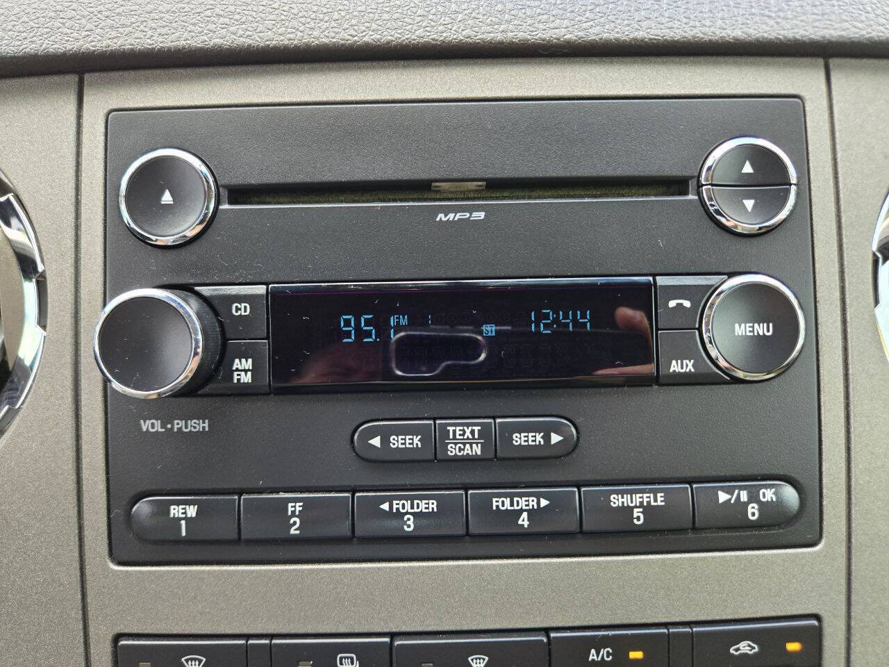 Used 2012 Ford F250 XLT w/ XLT Premium Pkg AWD/4WD image 34