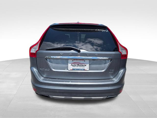 Used 2017 Volvo XC60 T5 Inscription w/ Preferred Option Package AWD/4WD image 6