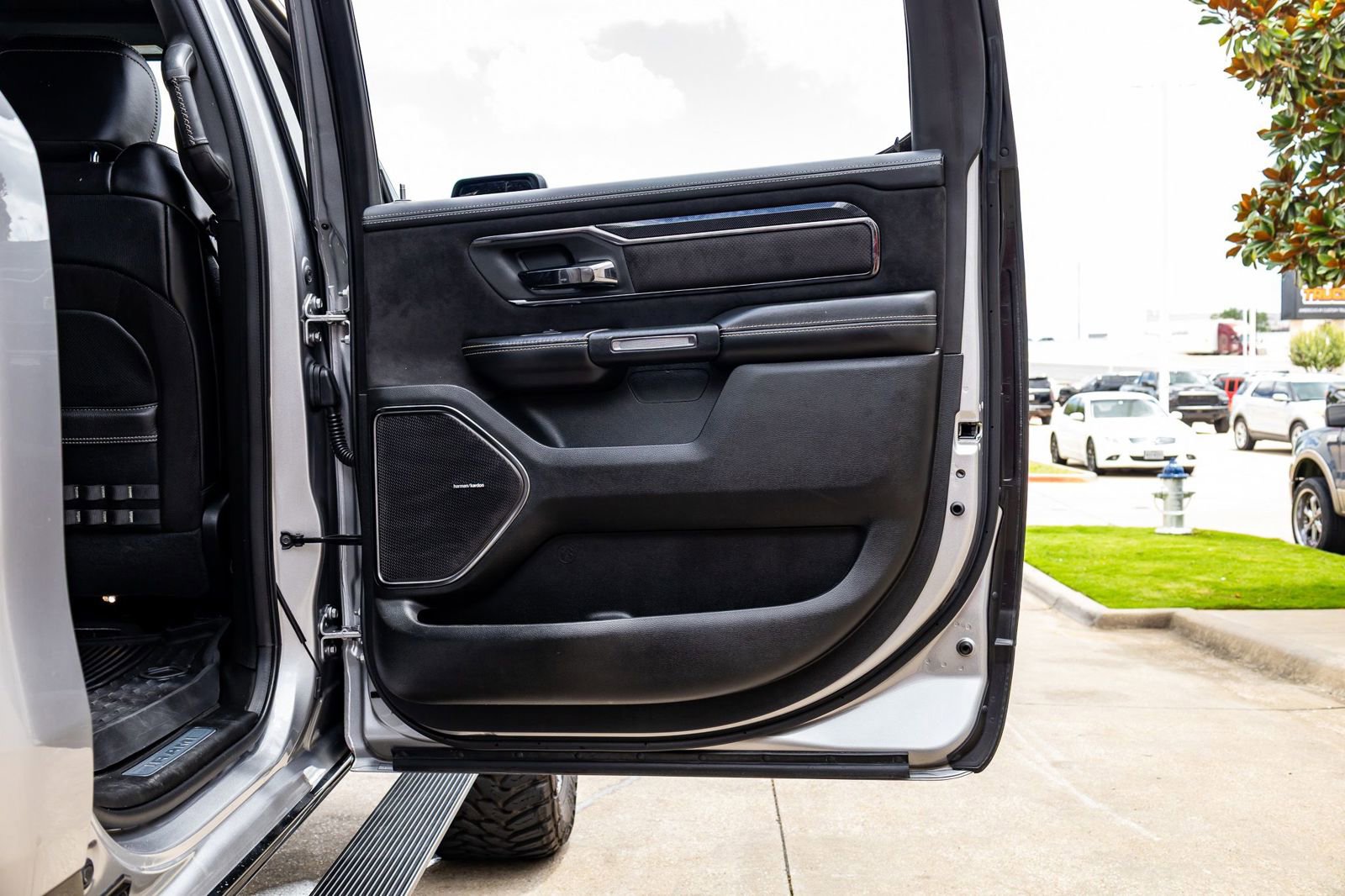 Used 2022 RAM 1500 TRX w/ TRX Level 1 Equipment Group AWD/4WD image 39