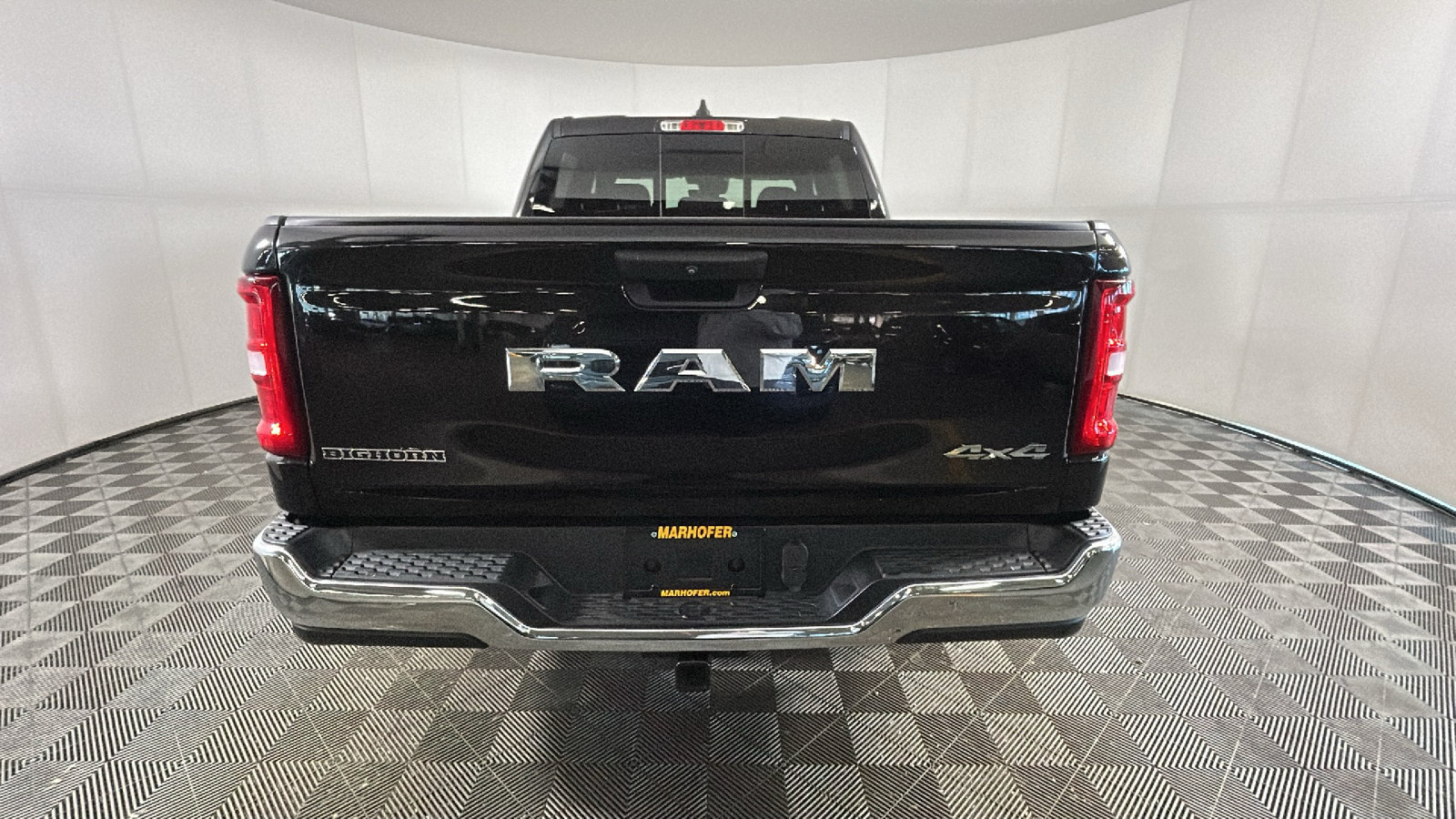 Used 2025 RAM 1500 Big Horn AWD/4WD image 4