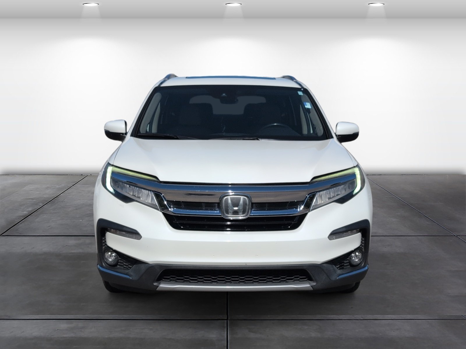 Certified 2019 Honda Pilot Touring image 4