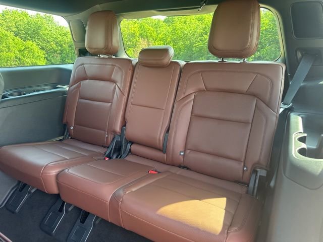 Used 2026 Lincoln Navigator Reserve AWD/4WD image 33