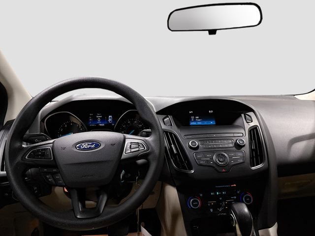Used 2018 Ford Focus SE FWD image 22
