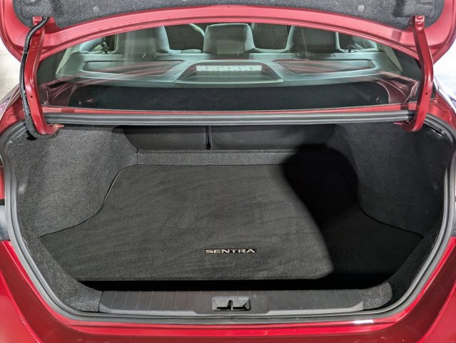 Used 2020 Nissan Sentra SR w/ Premium Package image 7