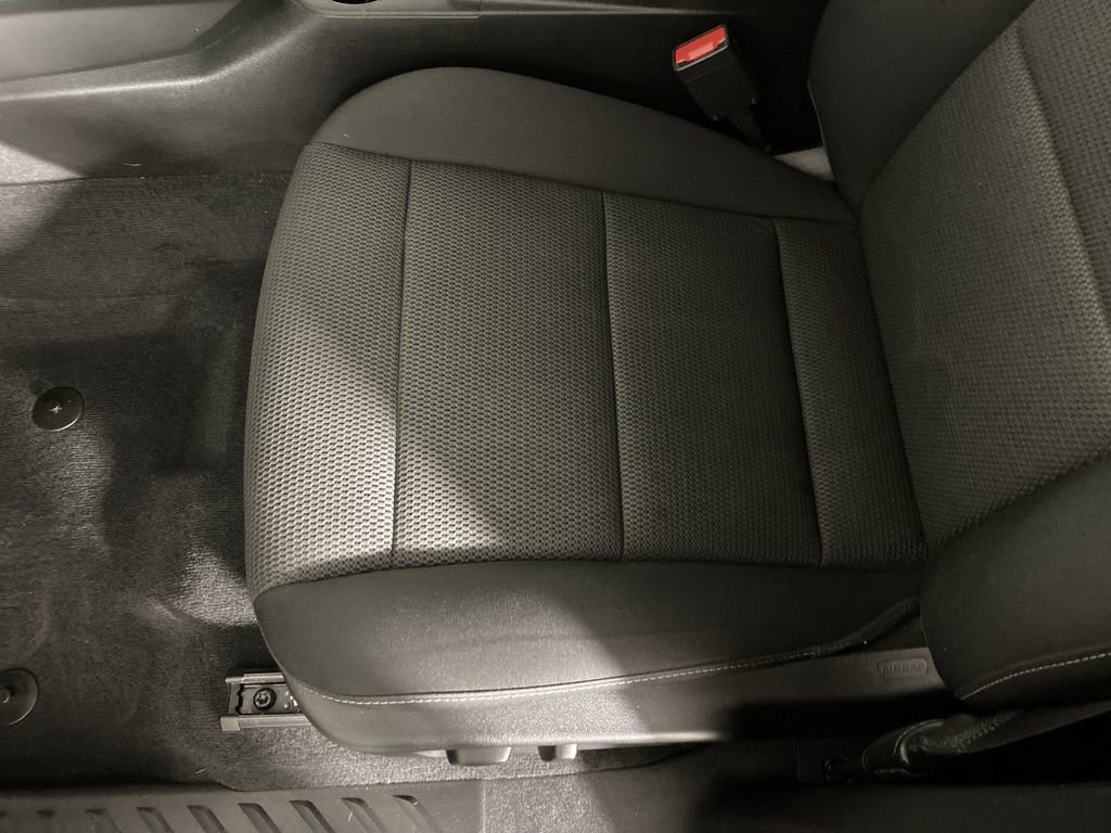 Used 2023 Chevrolet Colorado LT w/ LT Convenience Package II image 23