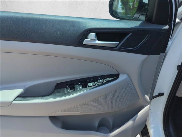 Used 2020 Hyundai Tucson Value FWD image 10
