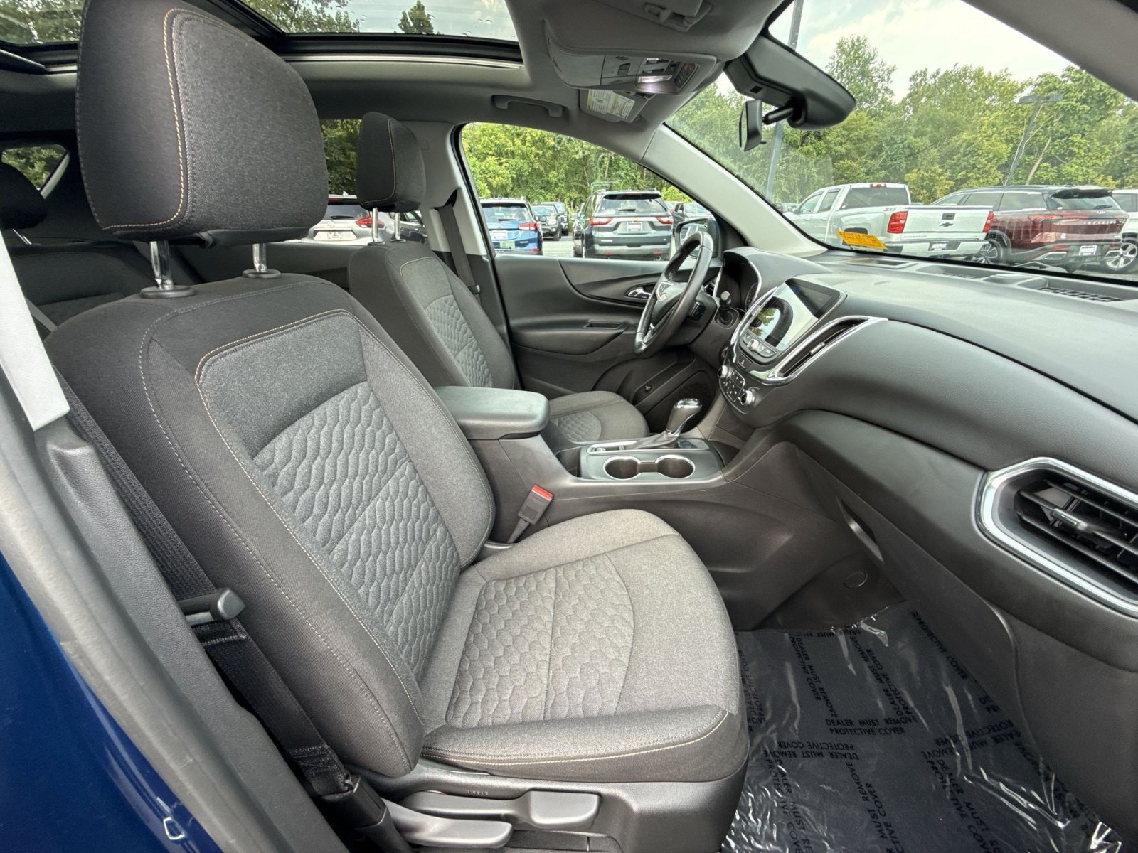 Used 2021 Chevrolet Equinox LT FWD image 28