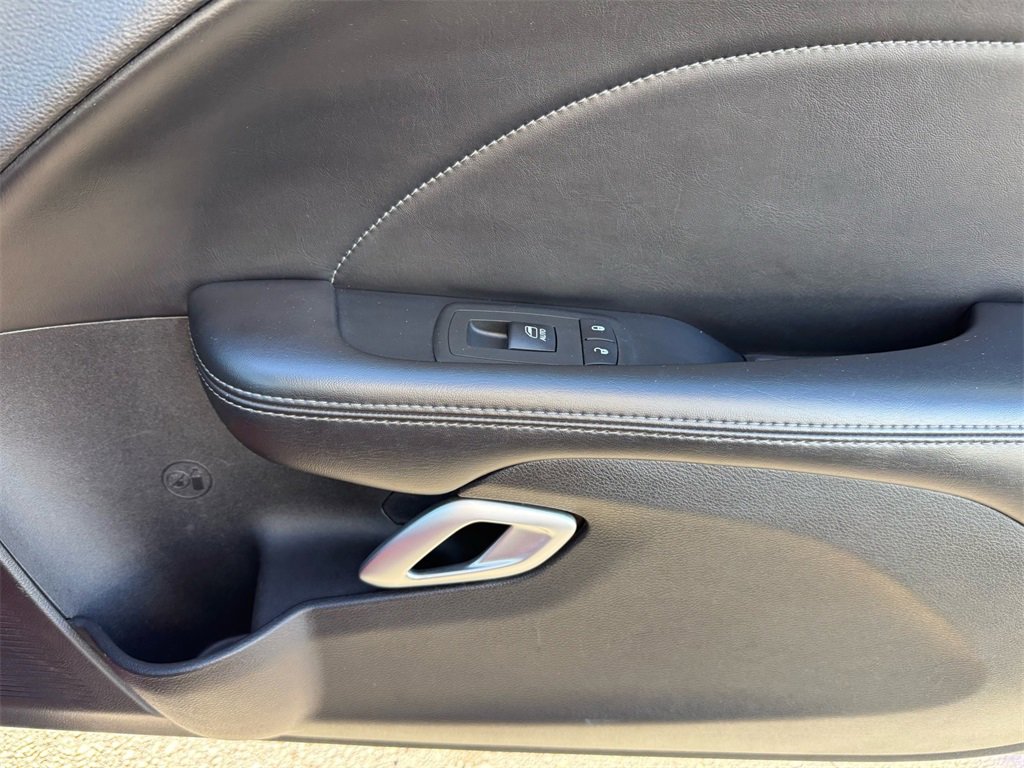 Used 2015 Dodge Challenger SXT Plus w/ Technology Group image 20