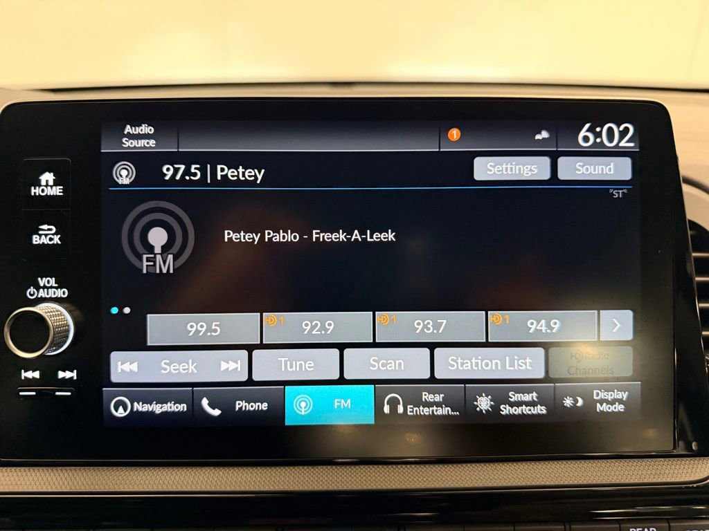 Used 2025 Honda Odyssey Elite image 20