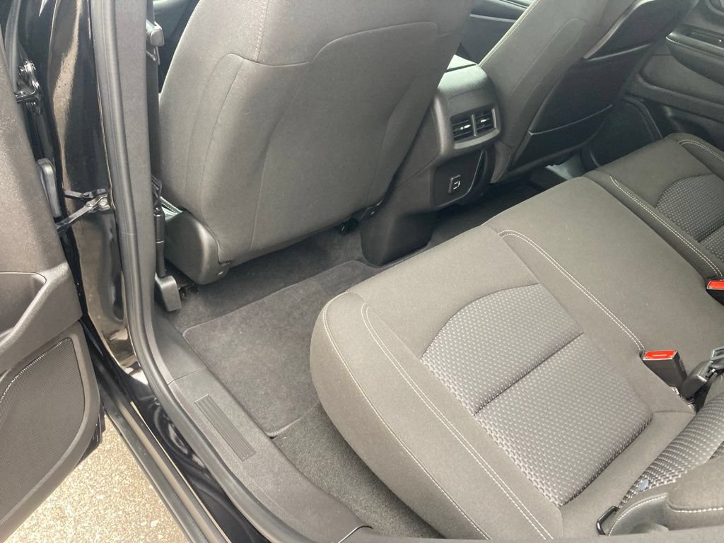 Used 2024 GMC Terrain SLE w/ Driver Convenience Package AWD/4WD image 14
