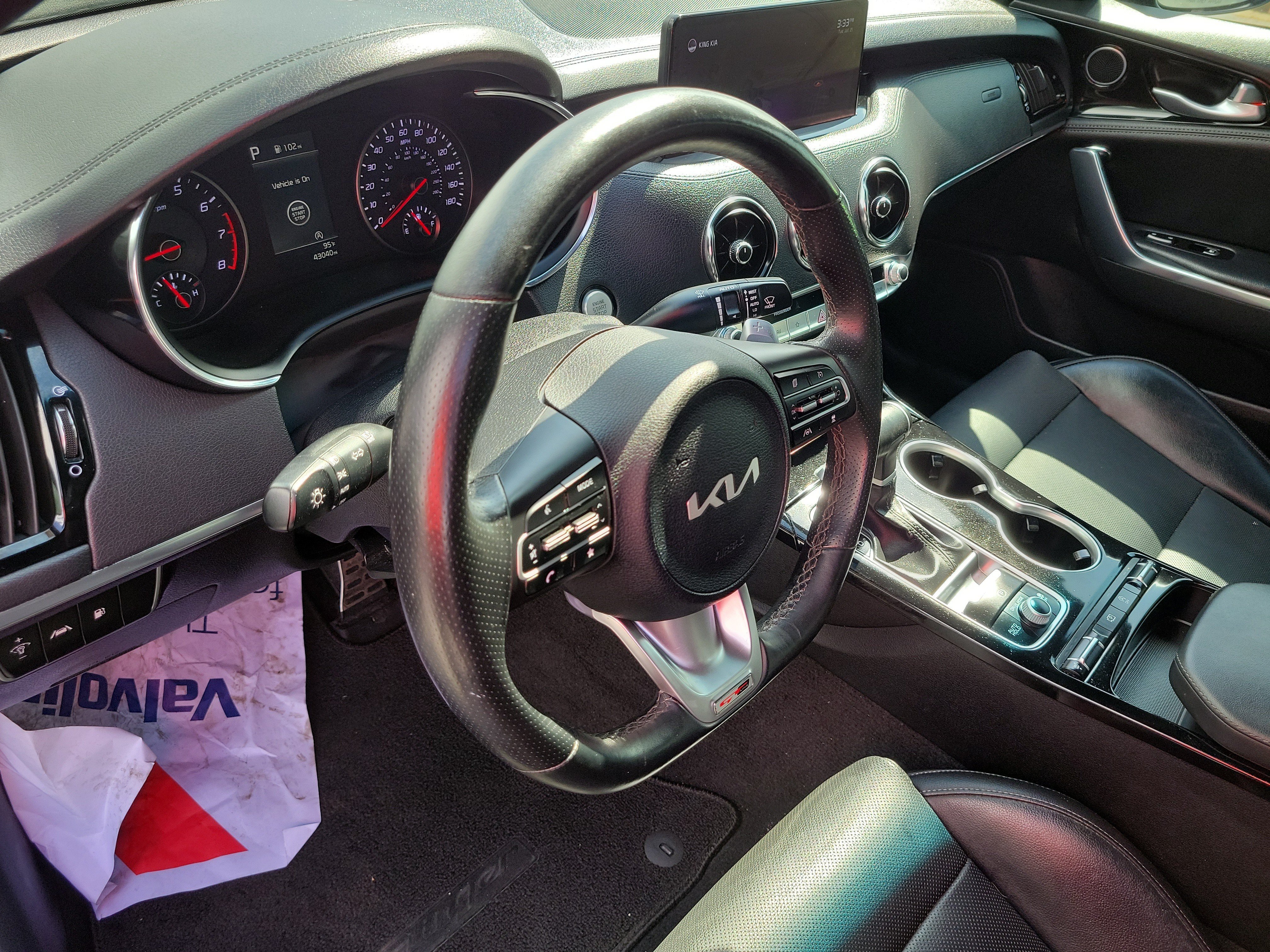Certified 2022 Kia Stinger GT-Line RWD image 18