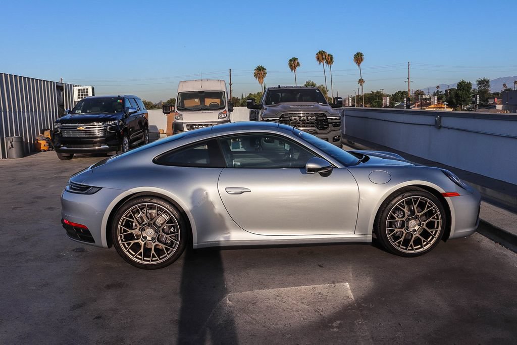 Used 2022 Porsche 911 Carrera RWD image 12